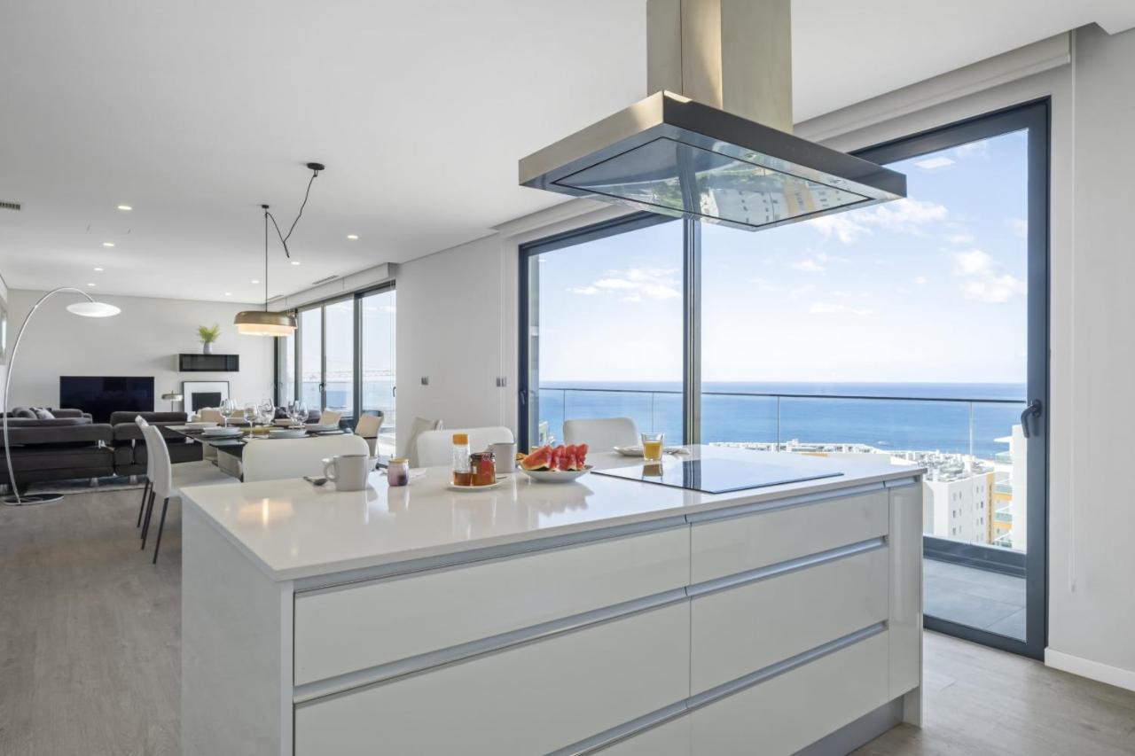 شقة Tower Penthouse By Madeira Sun Travel فونشال المظهر الخارجي الصورة